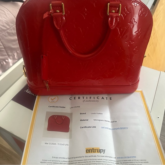 Louis Vuitton Alma pm monogram vernis red - Picture 6 of 9